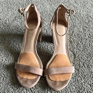 Essex lane beige  heels